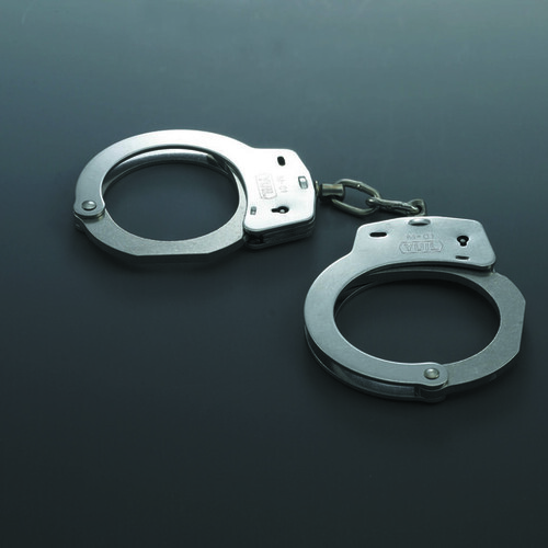 M-01 (Standard Handcuffs)